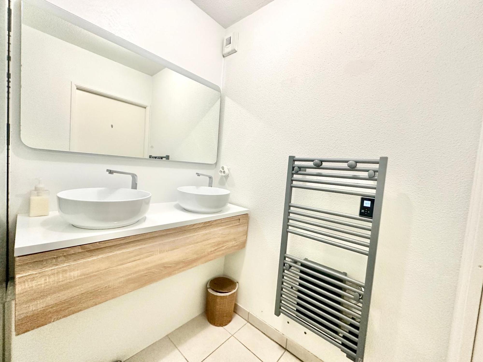 Ferienwohnung L'Arsene, Un Cocon Avec Terrasse Panazol Exterior foto